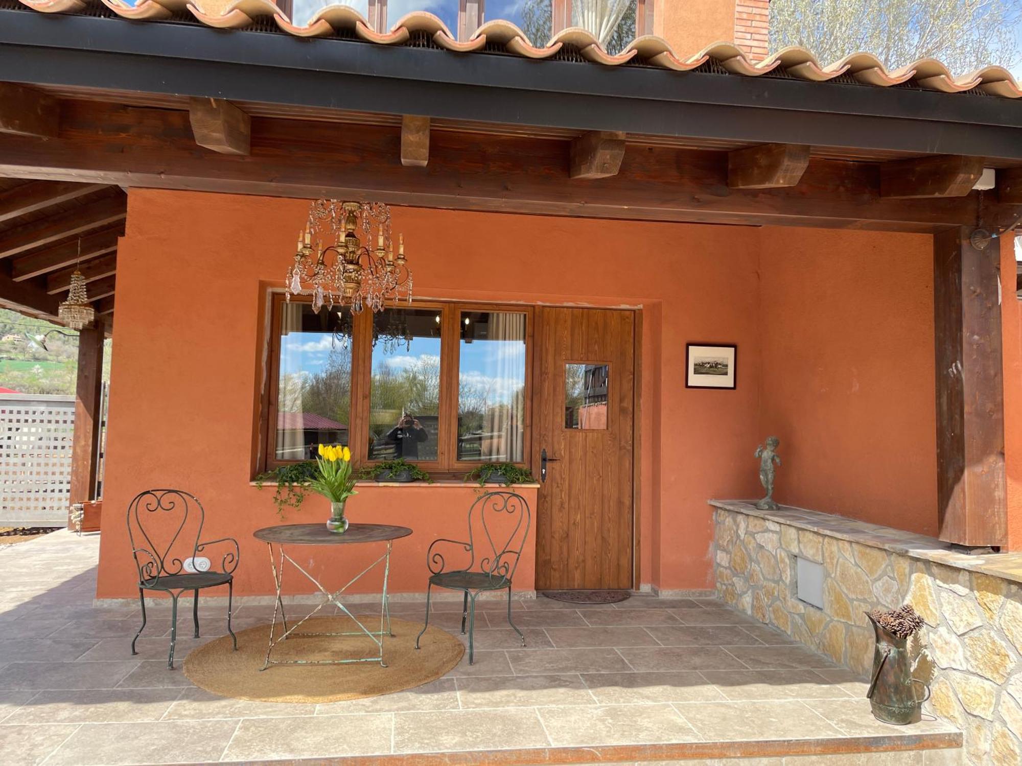 Apartment Touristic Ballonga Horses Solsona