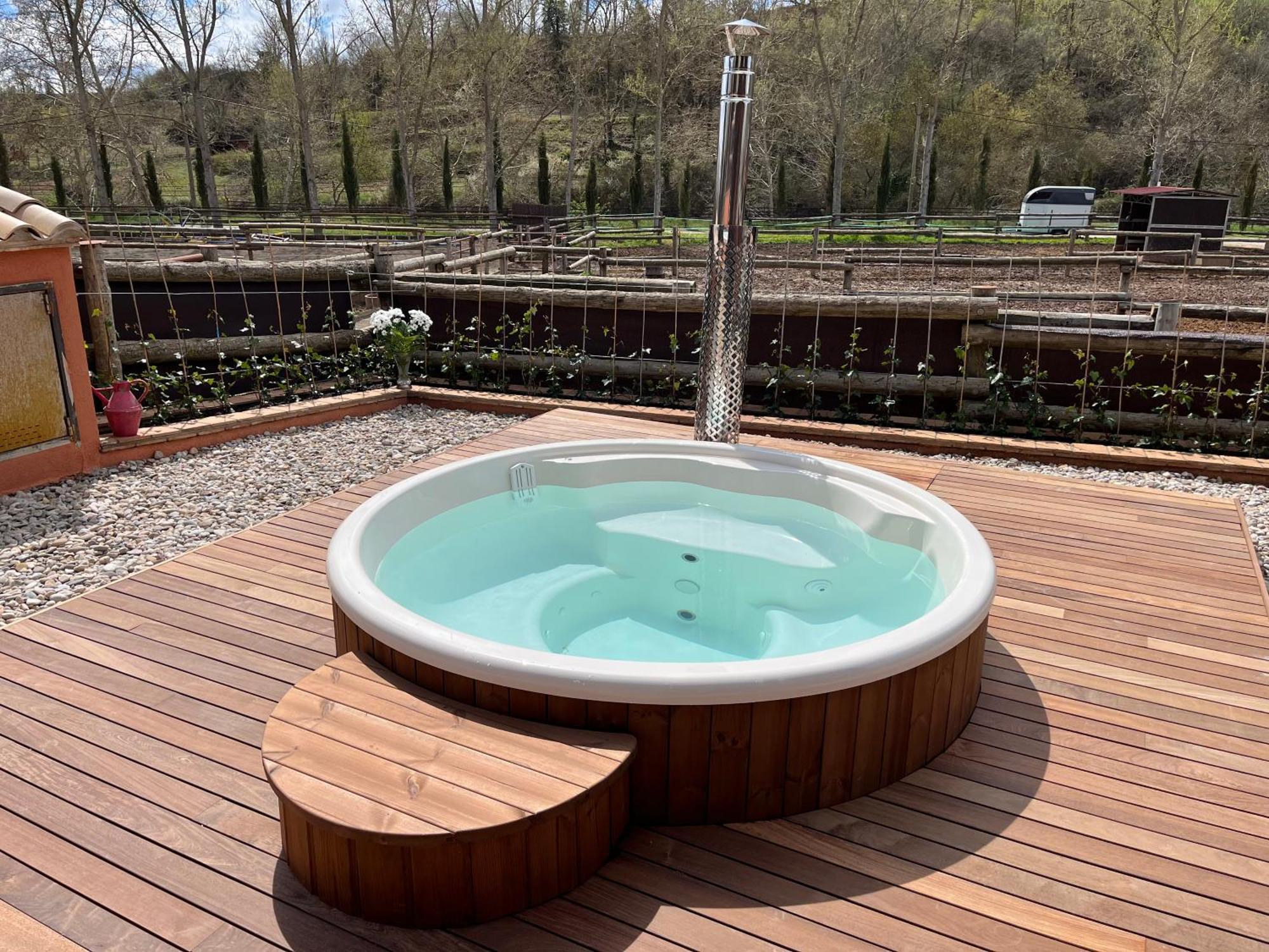 Apartment Touristic Ballonga Horses Solsona